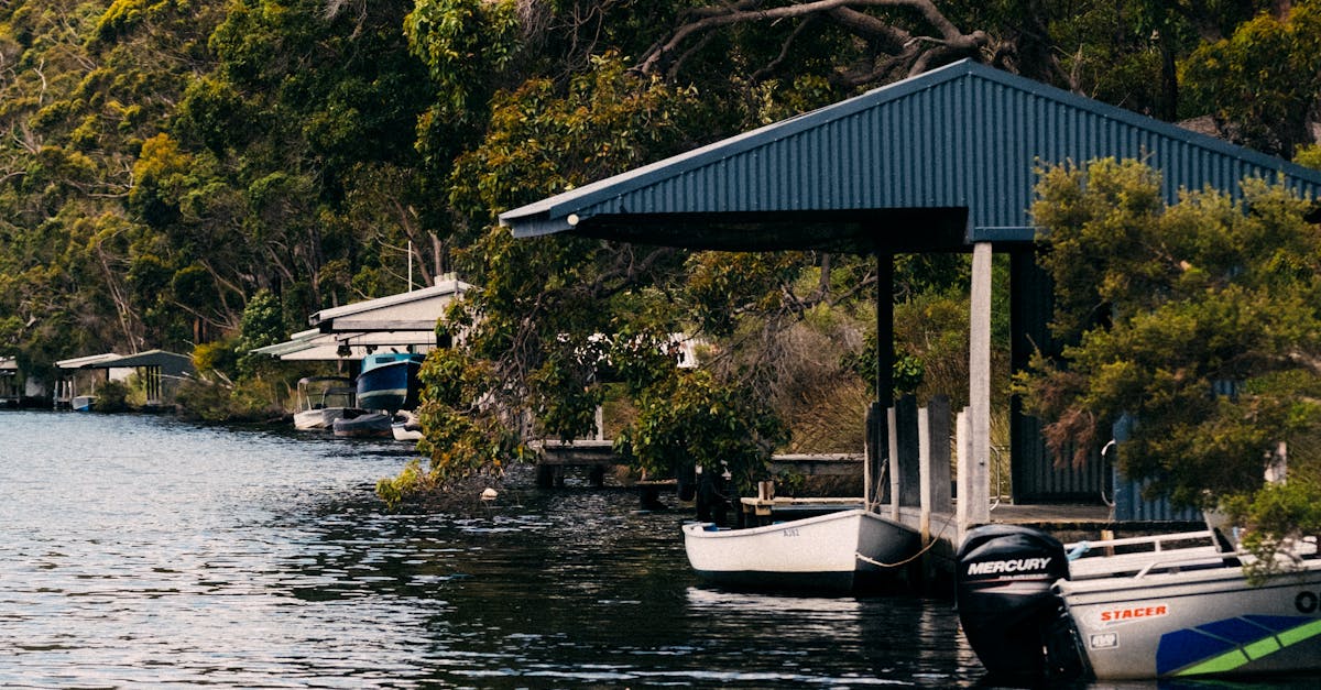 Family-Friendly BBQ Pontoon Boats for Memorable Gatherings