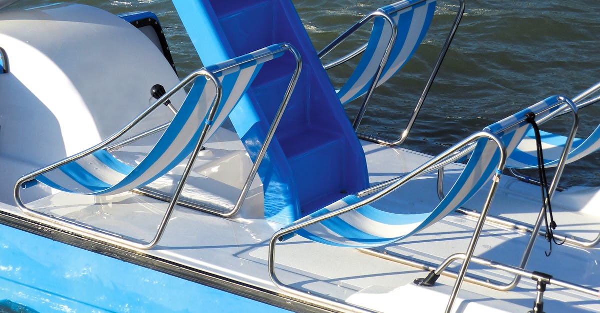 Unique User Reviews on Melbourne's BBQ Pontoon Boat Rentals